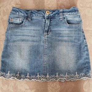 Girls Denim lace miniskirt Size 10-12